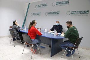 Тернопільські активісти домовилися про співпрацю з Офісом Уповноваженого ВР з прав людини під час моніторингу місць несвободи