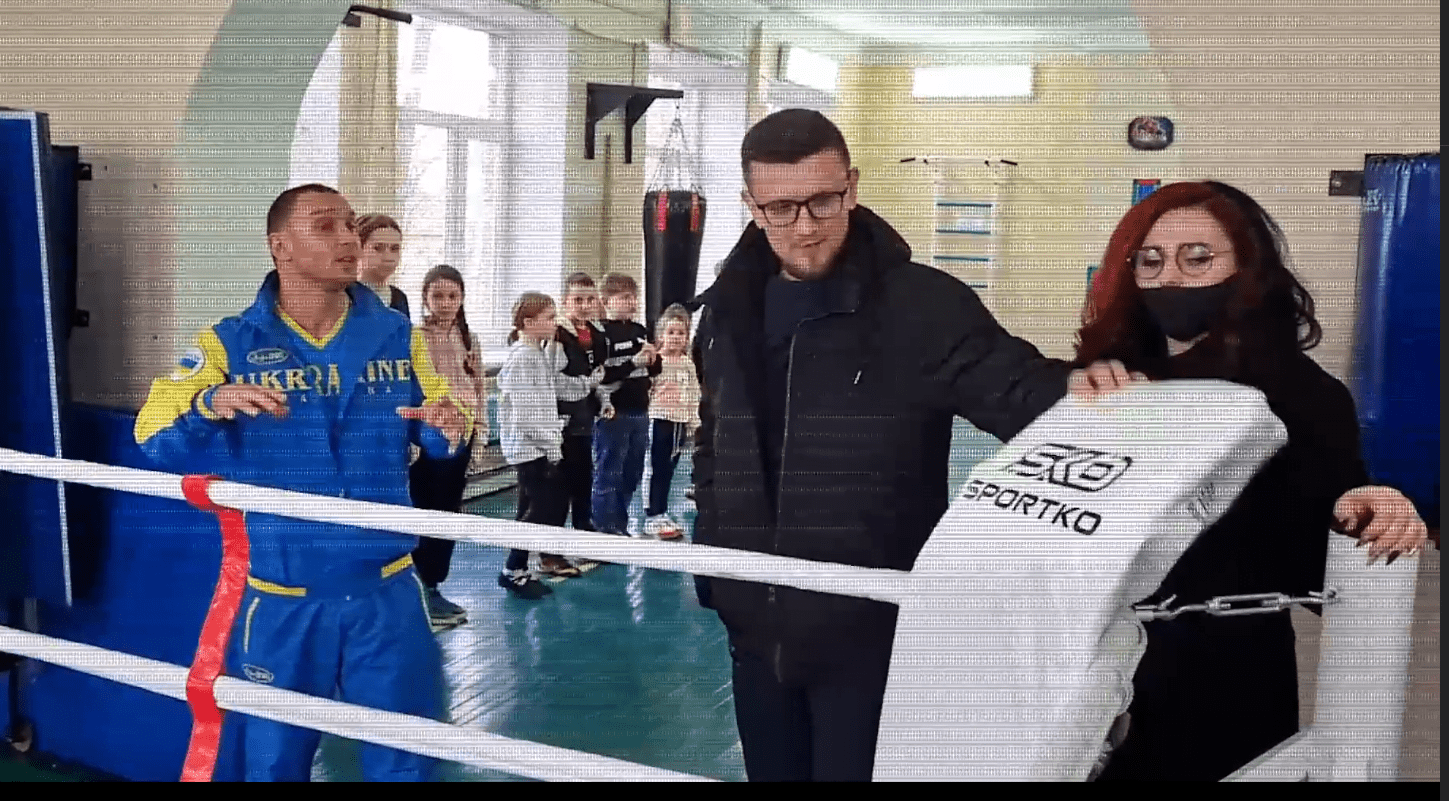 ЗВІТ - 2021: Що робила «Опозиційна платформа — За життя» та «Партія Шарія»